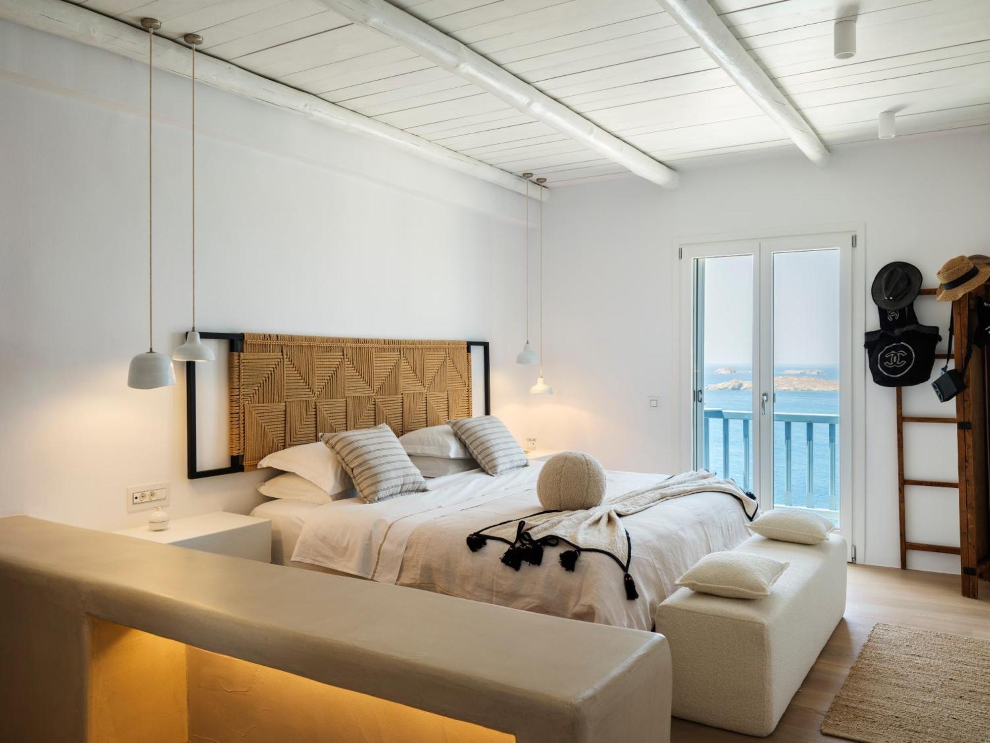 V&V Guest House - Luxury Suites Ornos  Exteriör bild