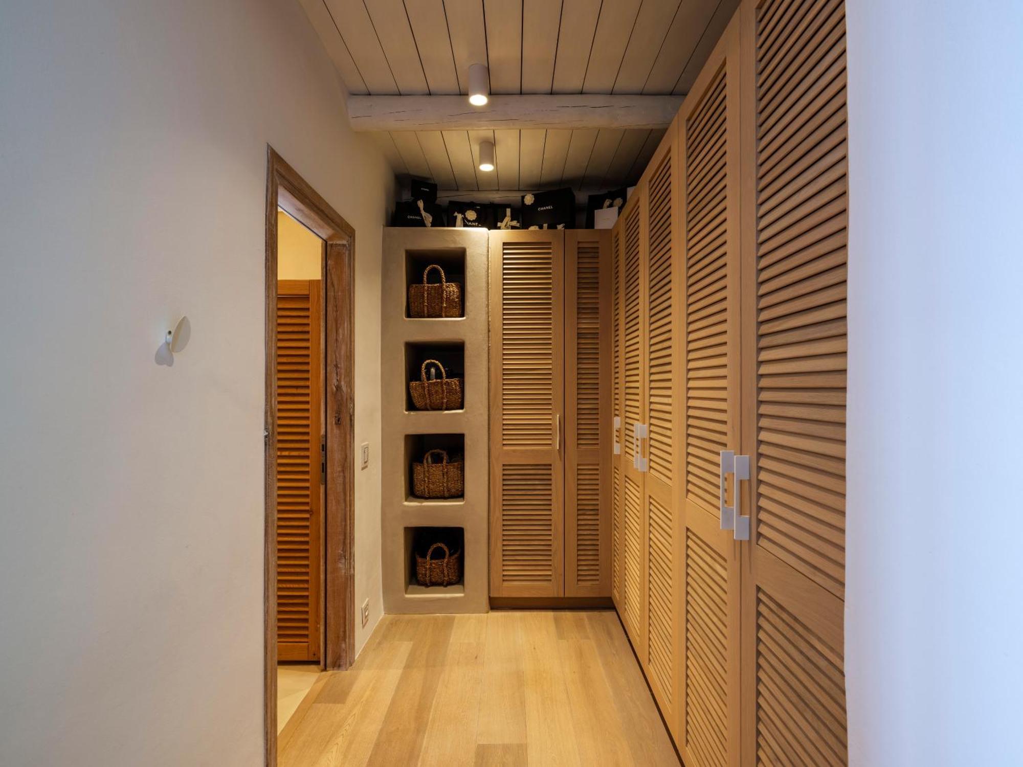 V&V Guest House - Luxury Suites Ornos  Exteriör bild