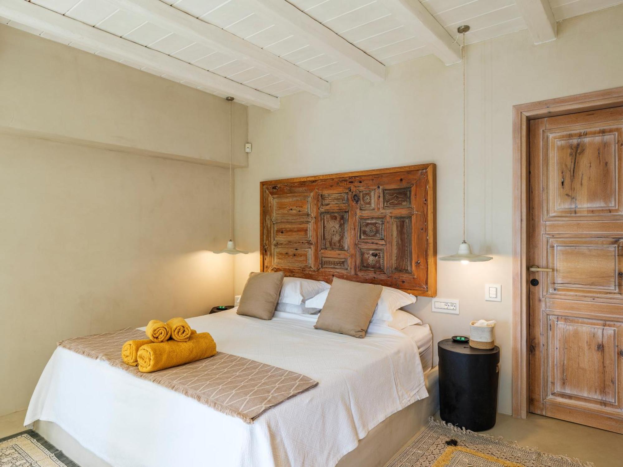 V&V Guest House - Luxury Suites Ornos  Exteriör bild