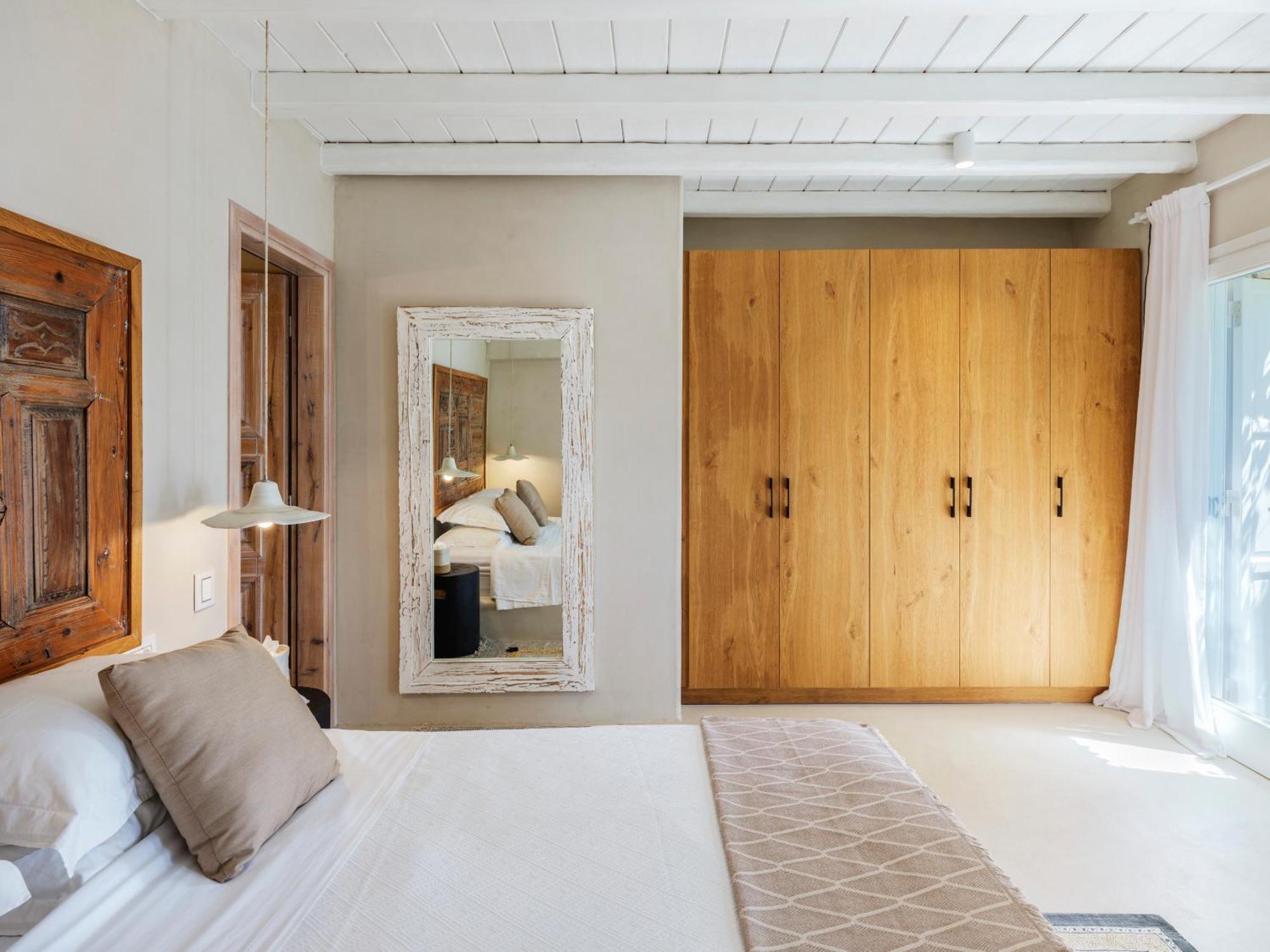 V&V Guest House - Luxury Suites Ornos  Exteriör bild