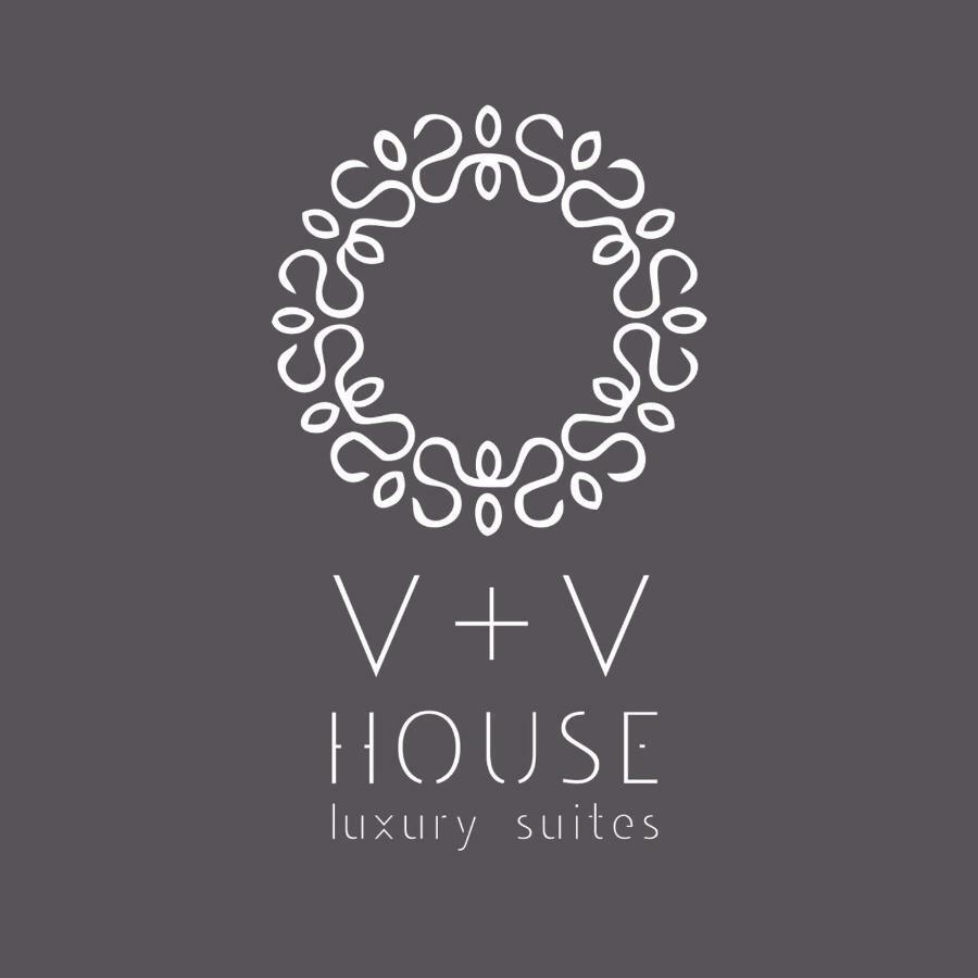 V&V Guest House - Luxury Suites Ornos  Exteriör bild